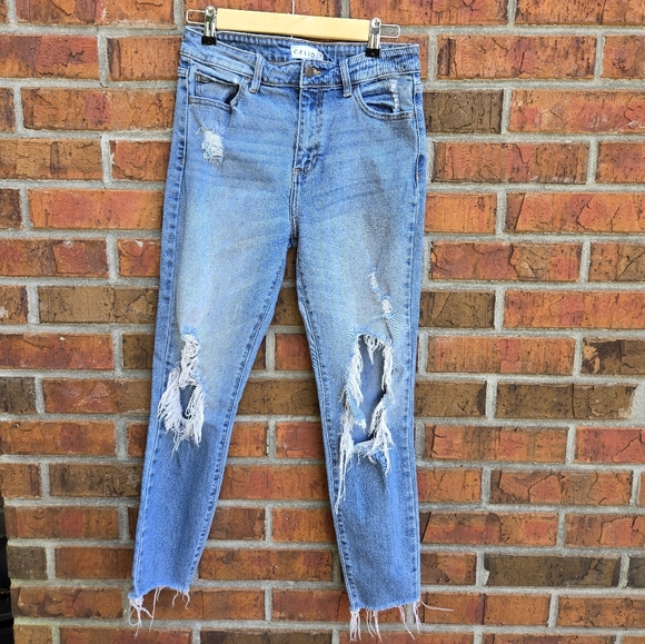 CELLO High Rise Distressed Skinny Jeans | Light Wash | Frayed Ankle Hem - Picture 1 of 3